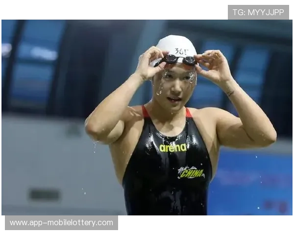 孙杨叶诗文：泳坛双雄的辉煌历程与背后的坚持与奋斗